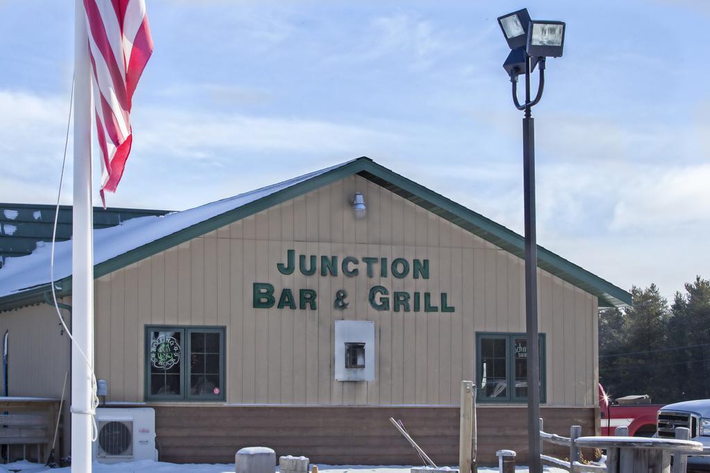Junction Inn Suites & Conference Center Babbitt Eksteriør bilde
